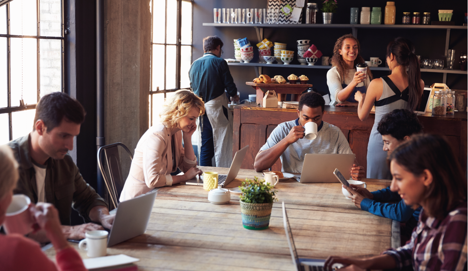 How Hybrid Retail Shops Are Increasing Revenue