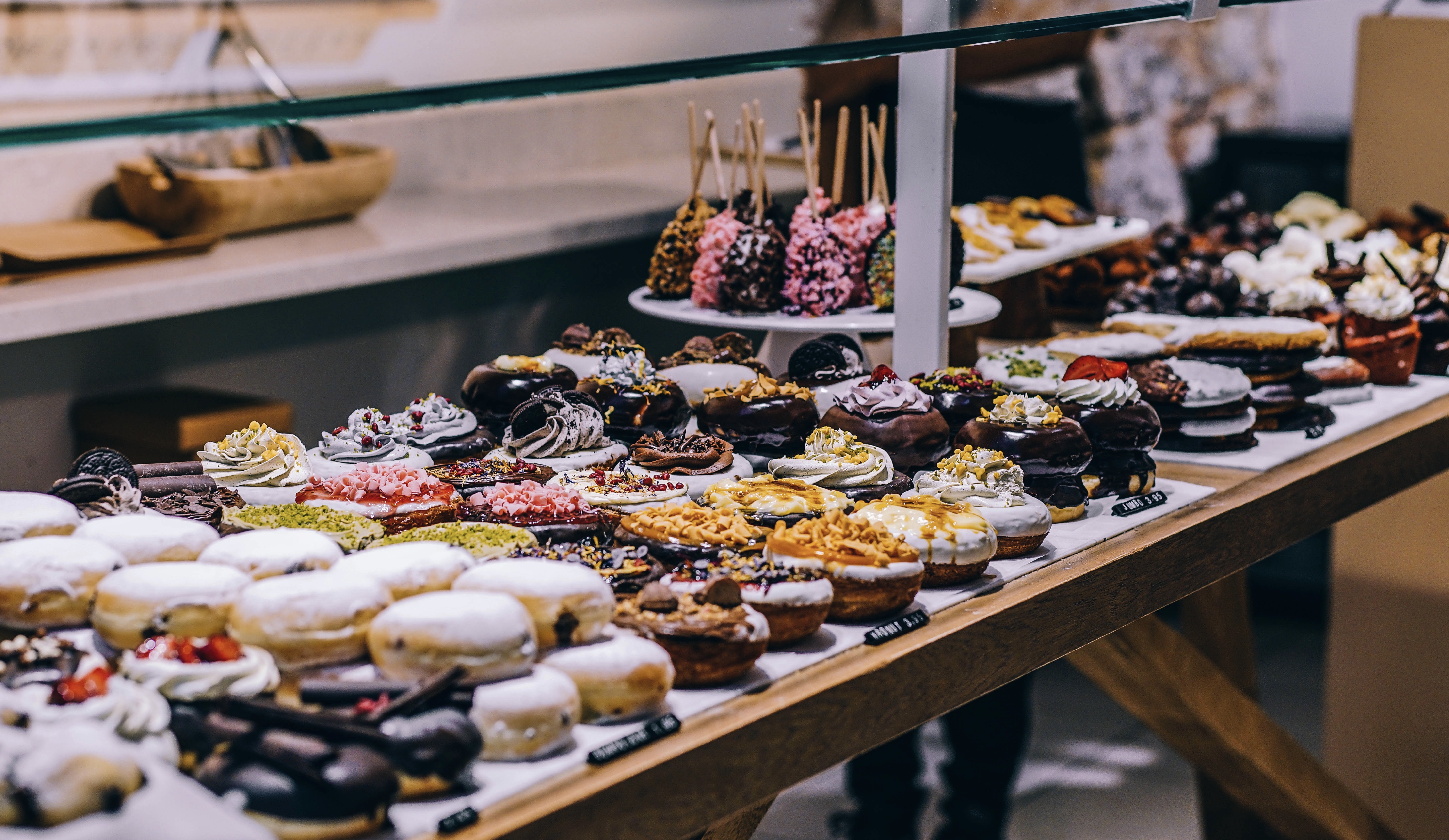 5 Tools Needed to Manage Bakery Inventory